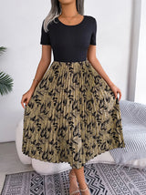 Plus Size Women’s Woven Dress — breathable, comfortable, and elegantly designed for a flattering fit. Perfect for casual or dressy occasions!